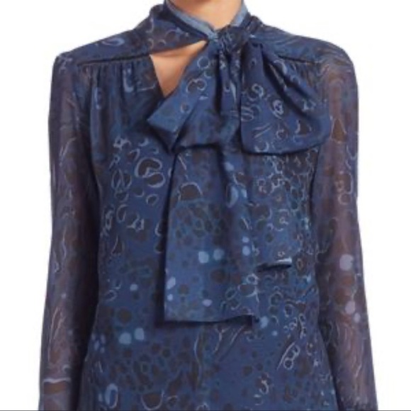 See by Chloe georgette scarf tie floral crepe navy blue‎ blouse size 10 - Picture 1 of 8